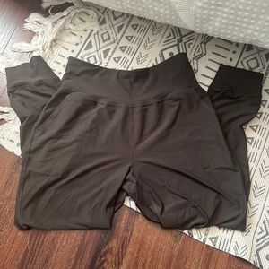 Old Navy Active Jogger Women’s sz L Powersoft